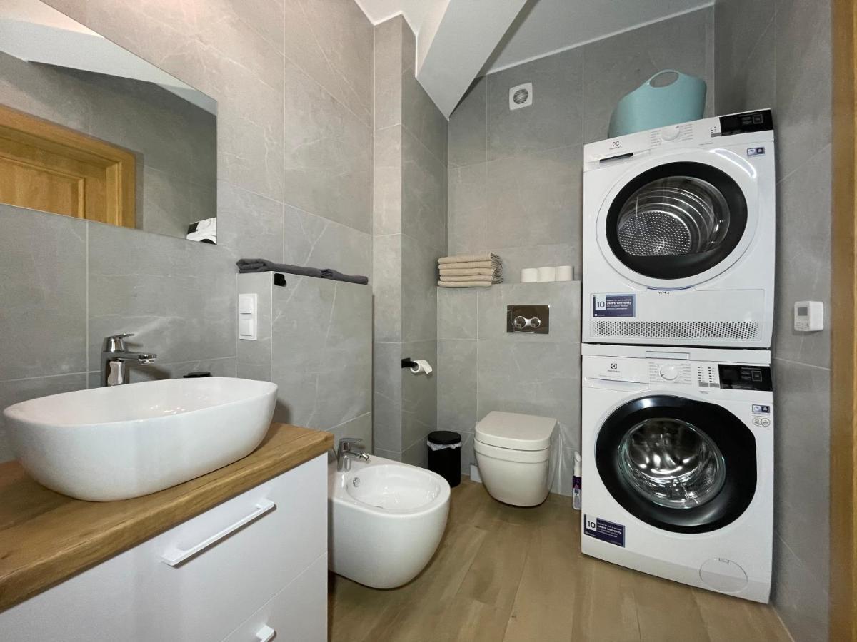 Superior Laguna Beskidow 3 Rooms! Sauna&Gym! Air Condition! Zarzecze  Εξωτερικό φωτογραφία